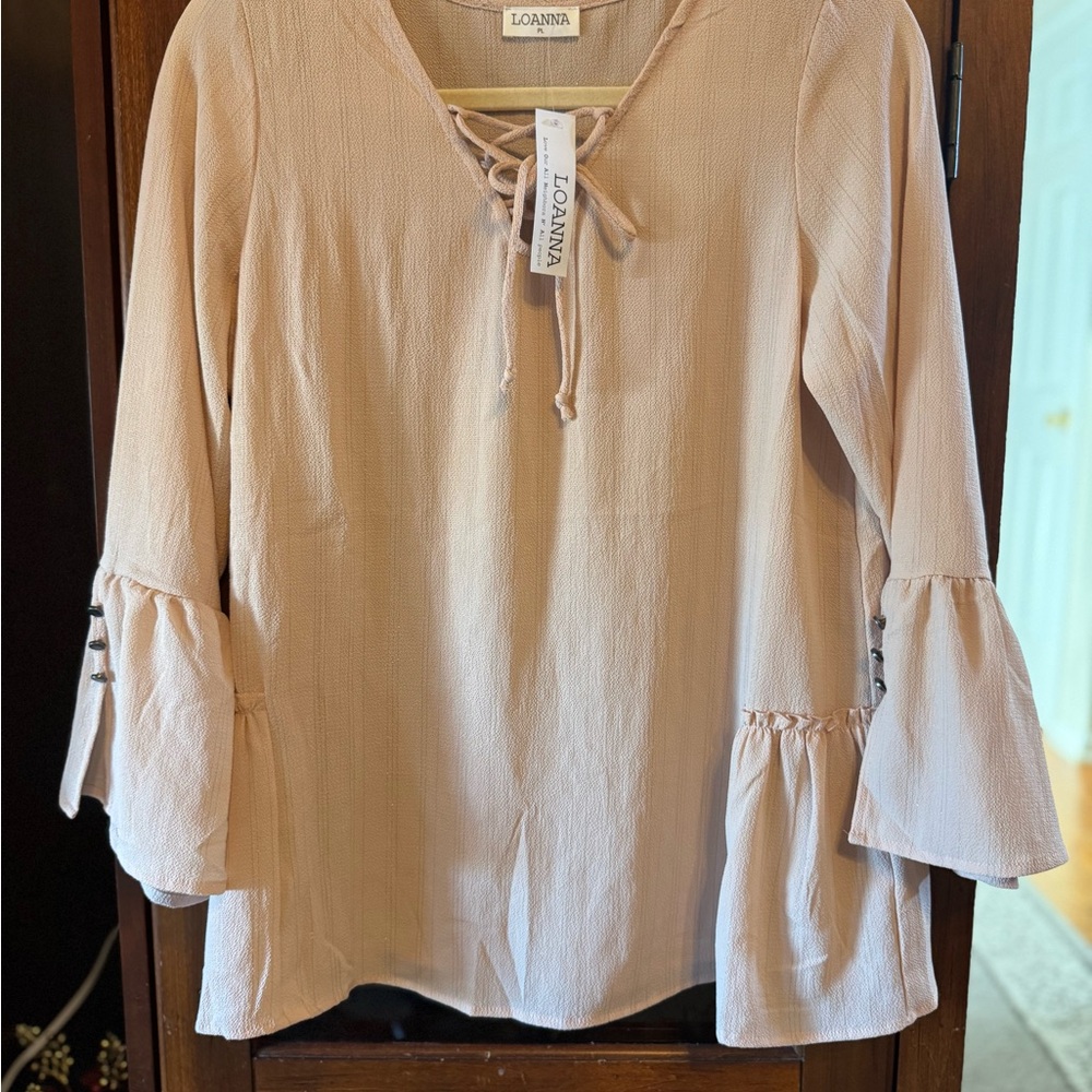 NWT LoAnna Pink and Silver Tunic with Bell Sleeves and Tie Front